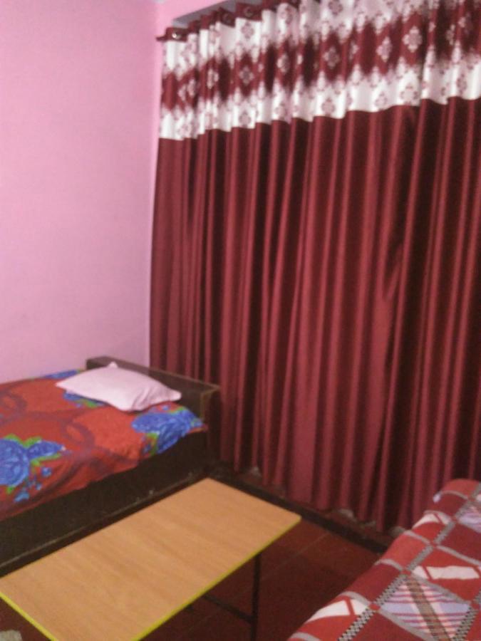 K.S.N. Varanasi Paying Guest House Luaran gambar